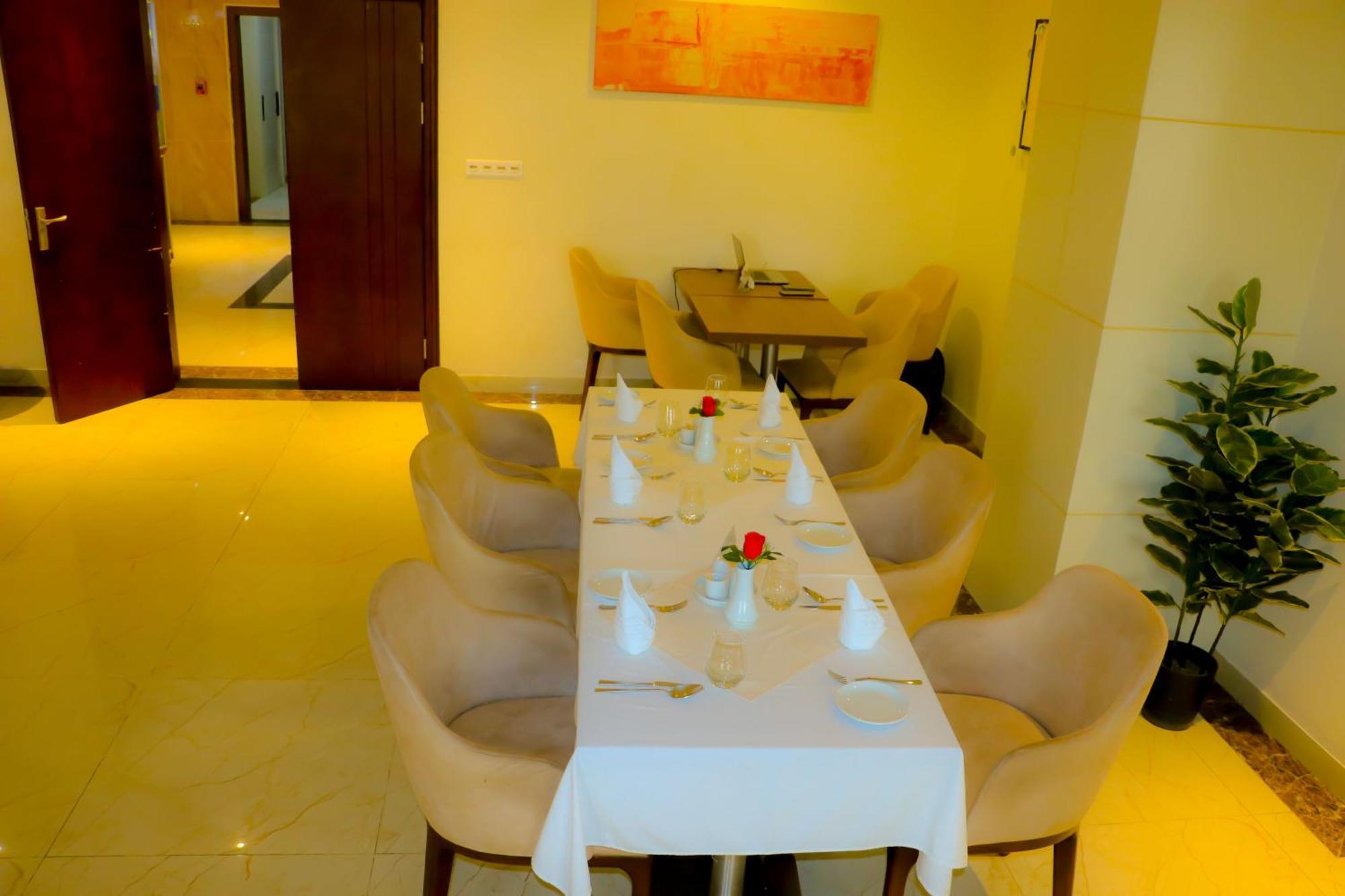 Capital Hotel Djibouti Djibouti City Esterno foto