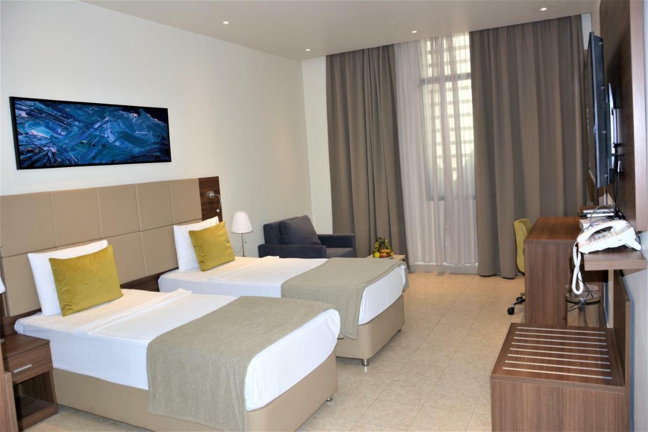 Capital Hotel Djibouti Djibouti City Esterno foto