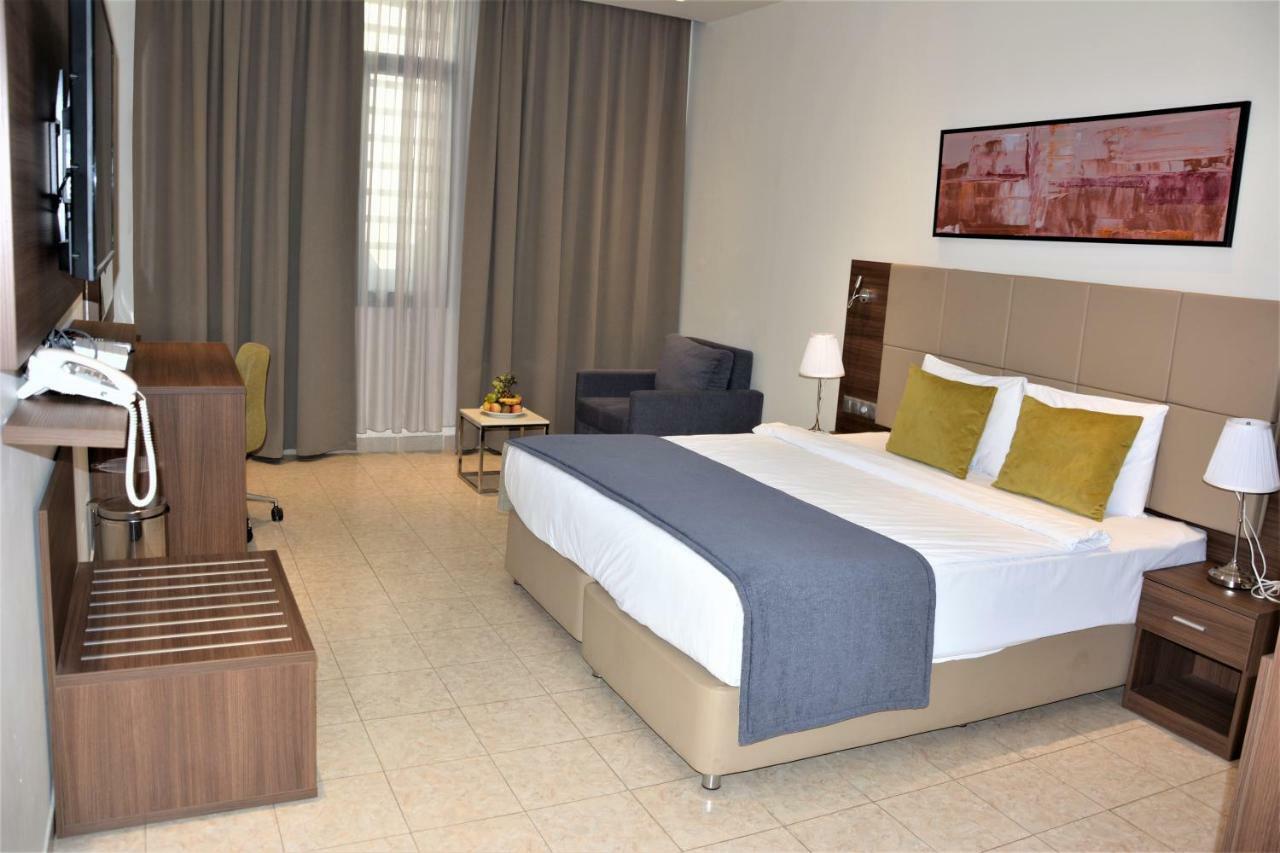Capital Hotel Djibouti Djibouti City Esterno foto